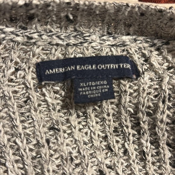 American Eagle Cardigan - Picture 6 of 6